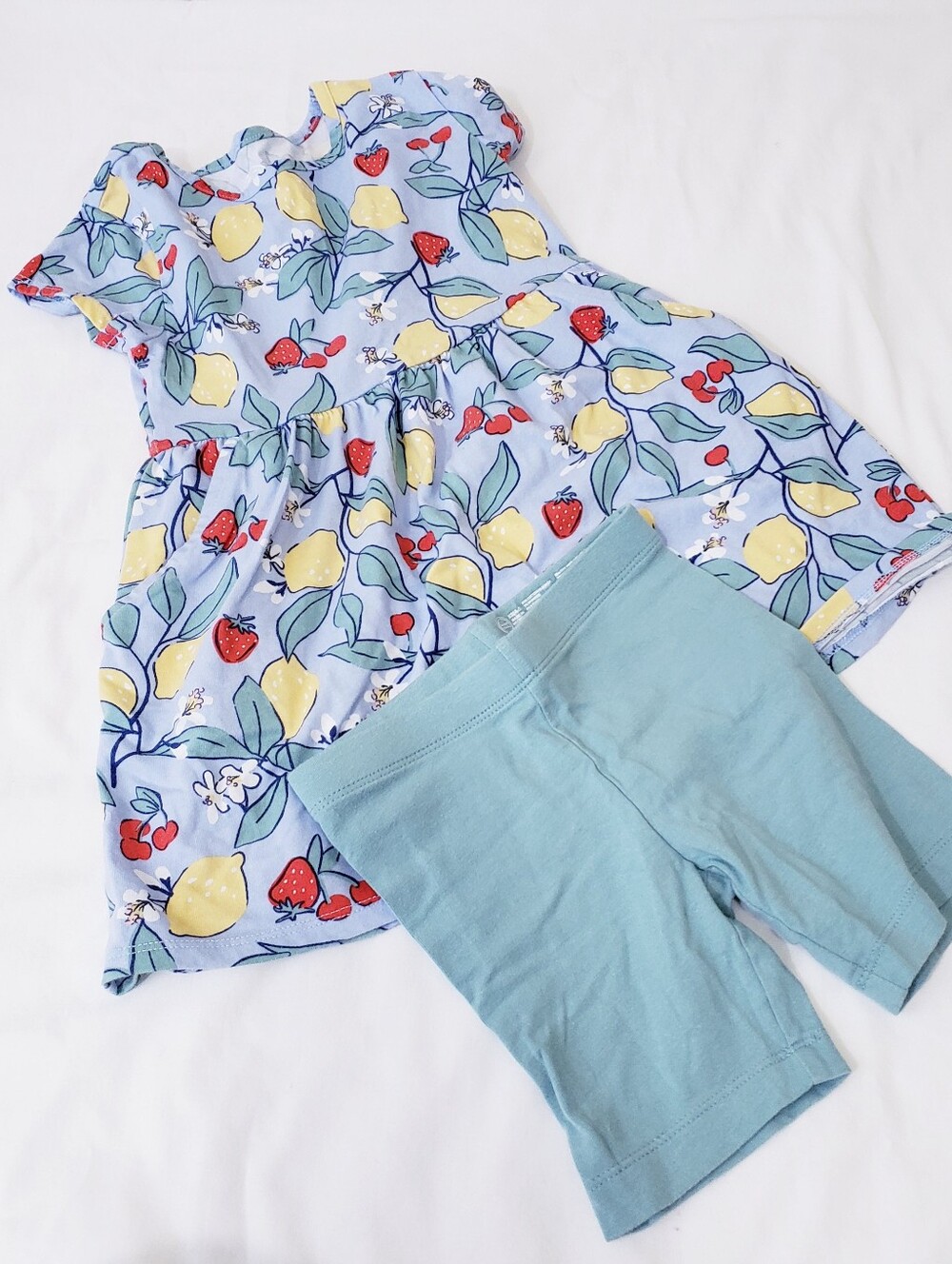 Lemon and Strawberry Short Sleeve Dress Outfit Size 4-5 XS Summer Bike Shorts